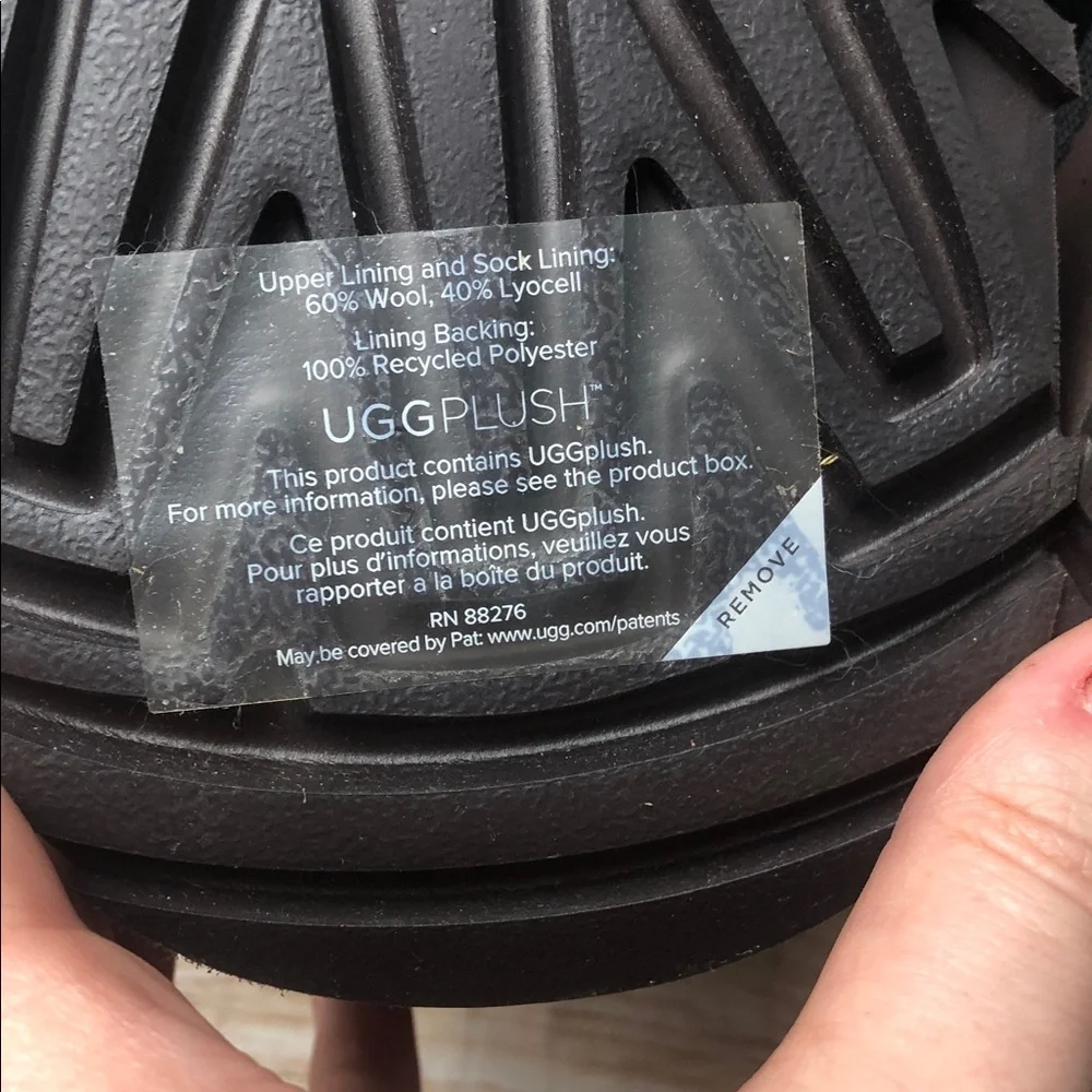 NWOT UGG Women's‎ Classic Ultra Mini New Heights Boots in Black and Brown
